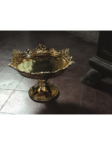 CAKE STAND