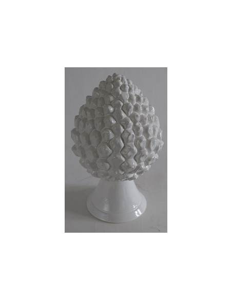 LARGE PINE CONE