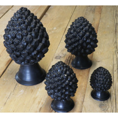 MINI PINE CONE 2