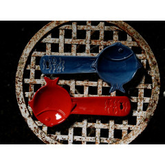 FISH SPOONREST 2