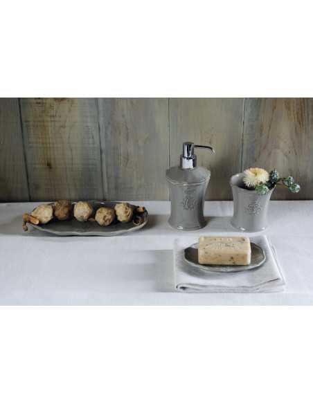 DISTRIBUTEUR DE SAVON