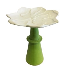 FLOWER PEDESTAL